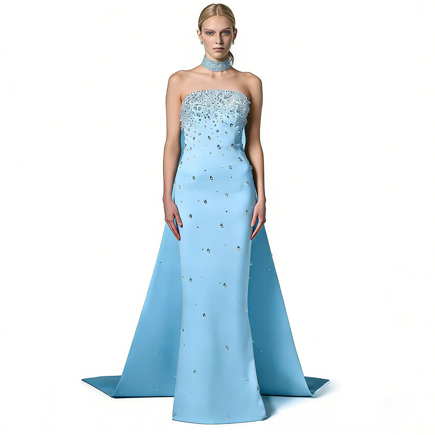 Long Beaded And Diamond-encrusted Evening Gown With A Train Evening Gown